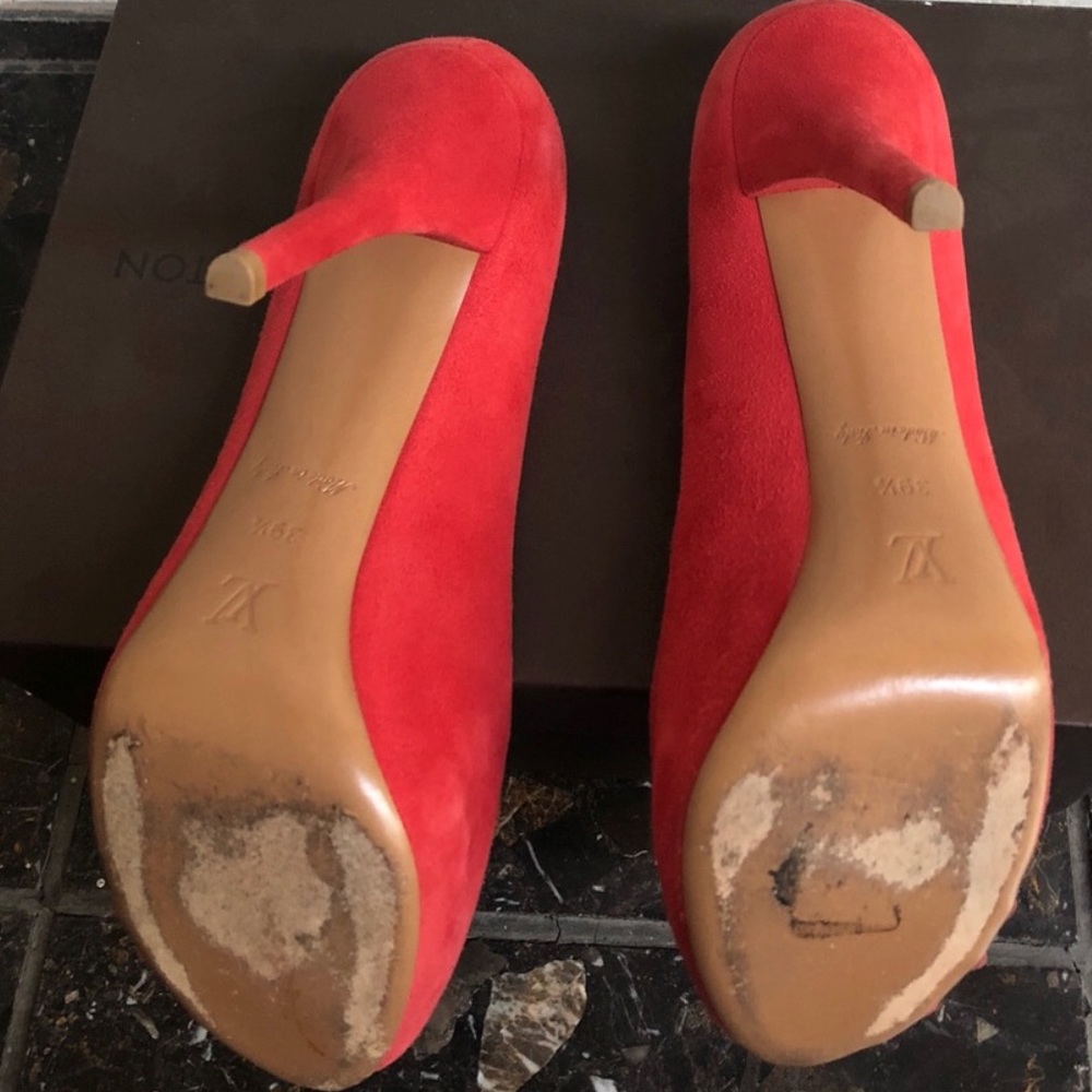 LOUIS VUITTON suede PEEPTOE pumps - Picture 3 of 6